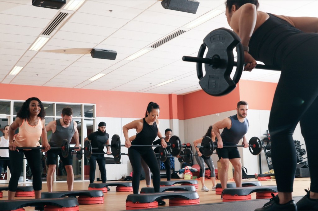 Best live fitness classes deals